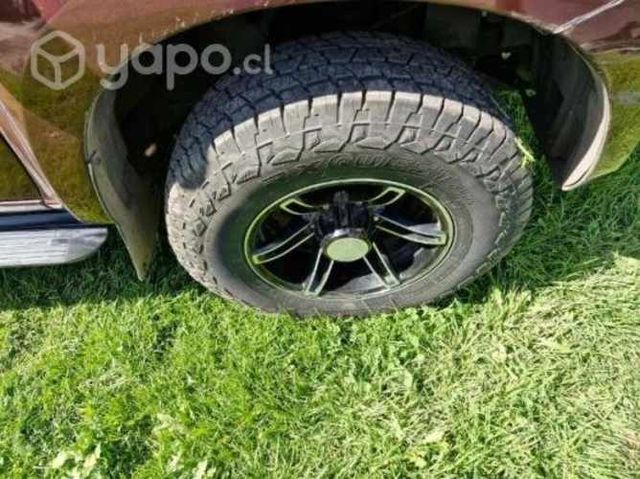 Chevrolet D-max muy buen estado