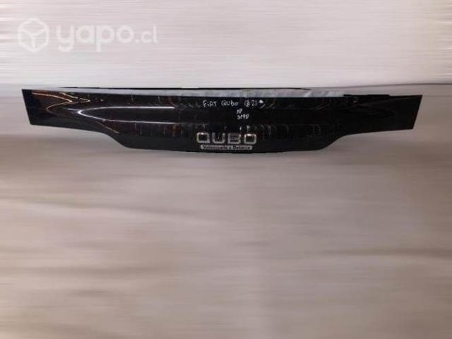 Moldura de portalon fiat qubo 2017-2021