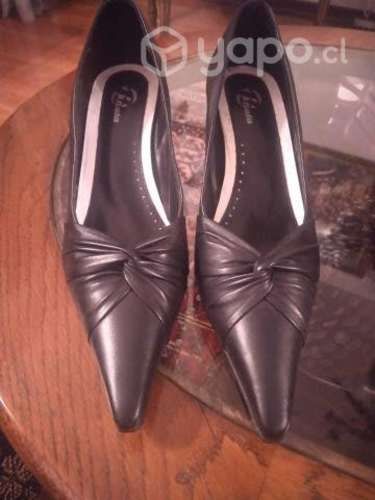 Zapato de mujer taco alto