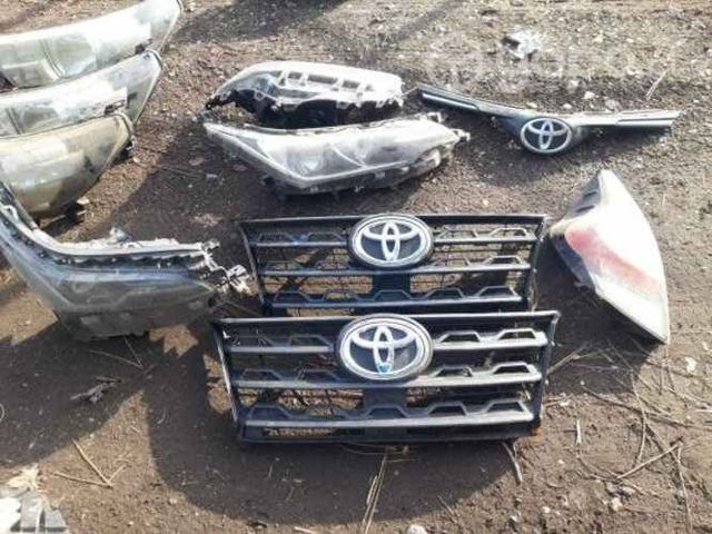 Mascara toyota fortuner 2024