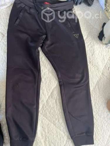 Pantalón buzo guess talla M mujer