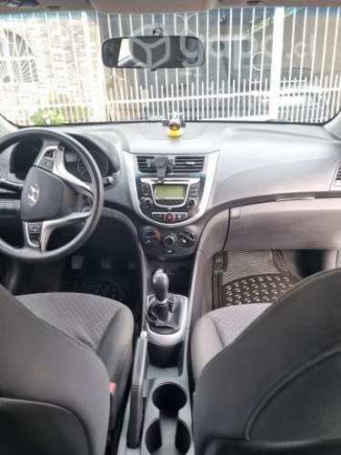 Hyundai accent 1.4 RB 2012