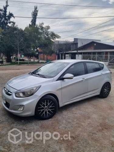 Hyundai accent 1.4 RB 2012