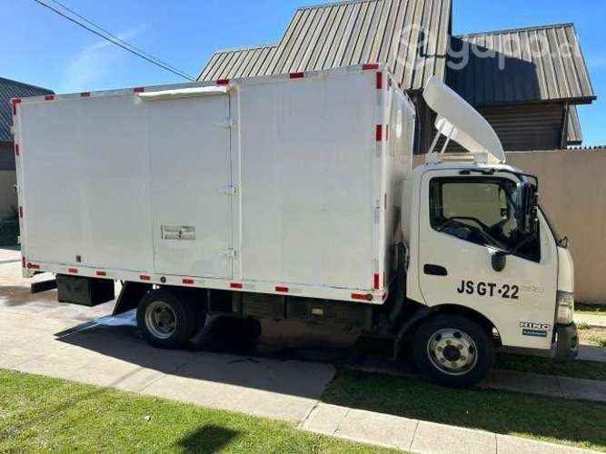 Vendo camion HINO