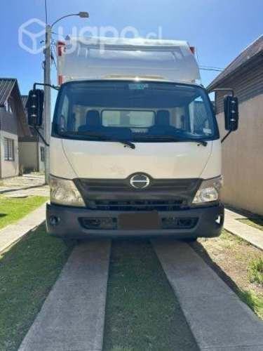 Vendo camion HINO