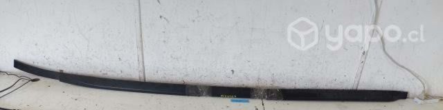 Barra Derecha Techo (MXU167) Mahindra XUV 500 2.2