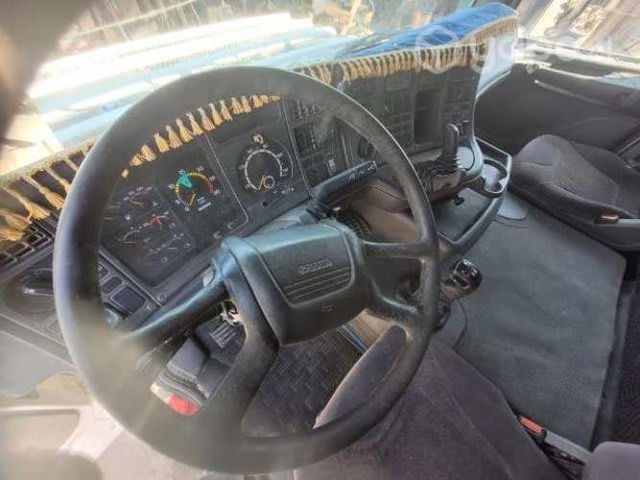Scania R400A4x2