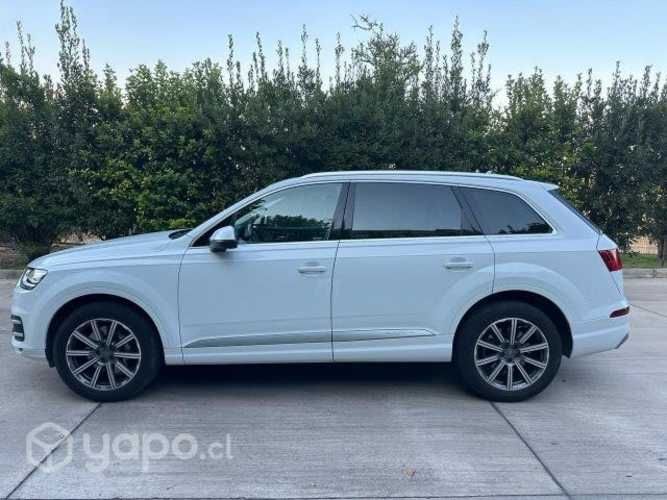 Audi q7 2019 4x4