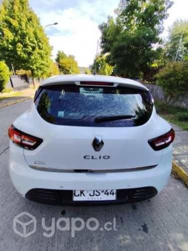 Vendo Renault Clio 900cc turbo