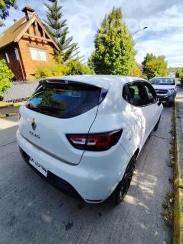 Vendo Renault Clio 900cc turbo