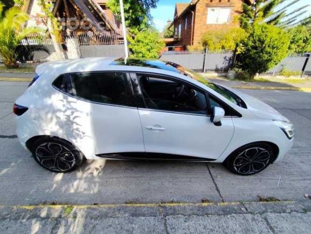 Vendo Renault Clio 900cc turbo