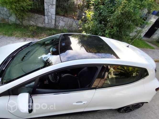 Vendo Renault Clio 900cc turbo