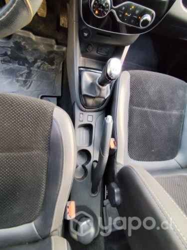 Vendo Renault Clio 900cc turbo