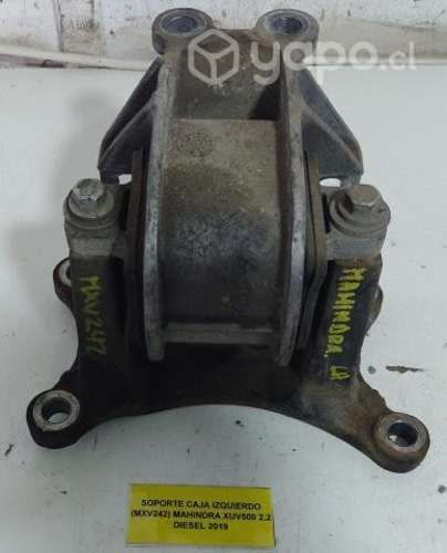 Soporte Caja Izquierdo (MXV242) XUV