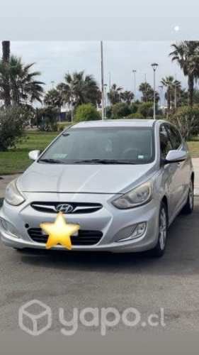 Hyundai accent 2013