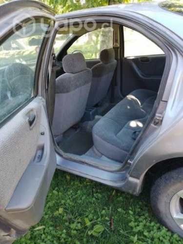 Se vende Crysler Stratus 2.0