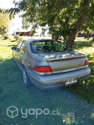 Se vende Crysler Stratus 2.0