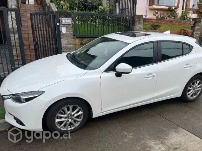 Mazda 3 Sports automático