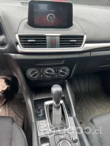 Mazda 3 Sports automático