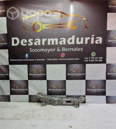 Frontal superior Yaris Sedan 2006 a 2013 2.1