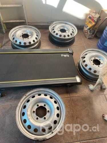 Llantas toyota hilux