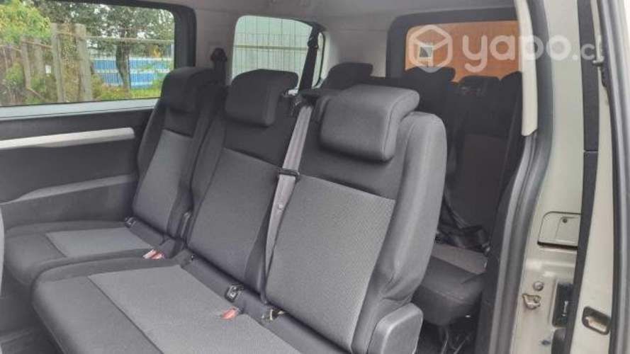 Peugeot Traveller 2.0