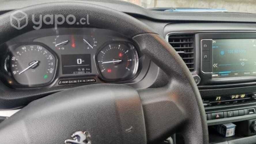 Peugeot Traveller 2.0