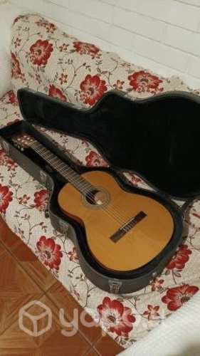 Guitarra Flamenca Raimundo + Case Rockcase