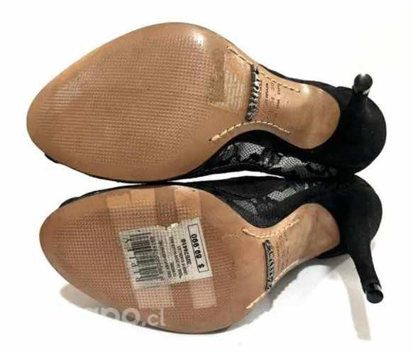 Zapato Taco Aguja Tela y Cuero Marca Schutz N*34
