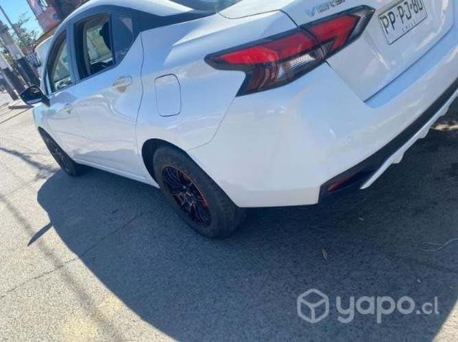 Nissan versa sense mt 2021 1.6