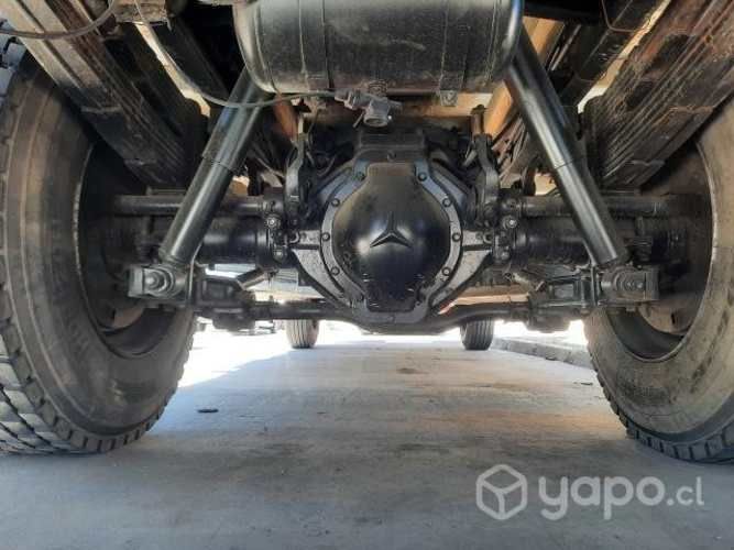 Camión Mercedes Benz