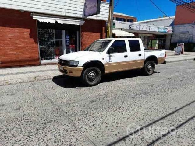 Se vende chevrolet luv año 2001