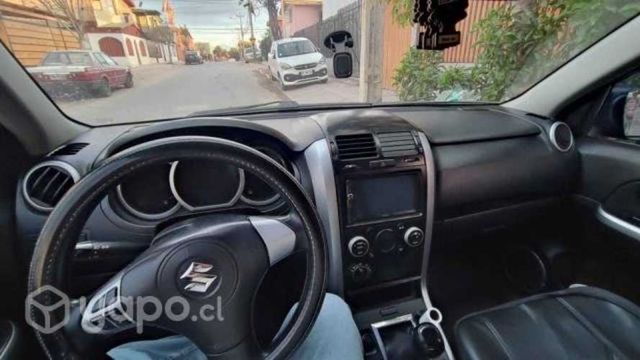 Suzuki grand nomade 2009