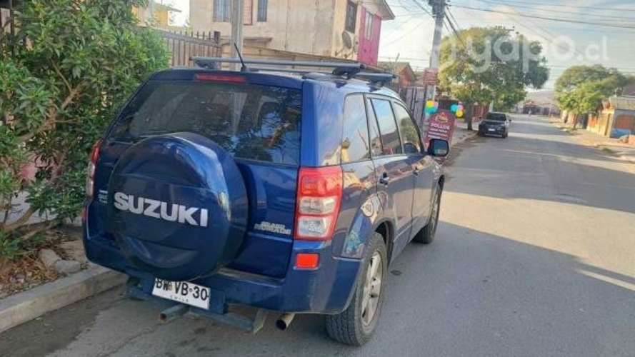 Suzuki grand nomade 2009