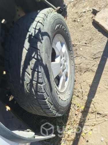 Llantas nissan navara originales