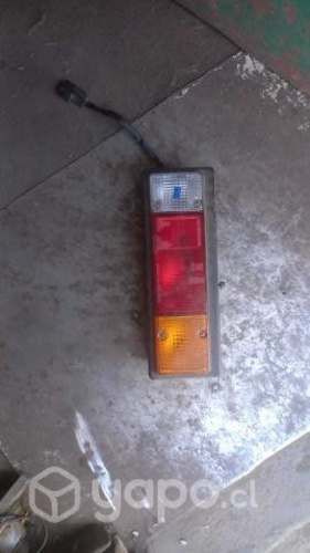 Farol fuso trasero der