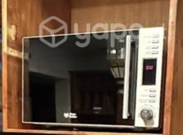 Microondas Ursus Trotter