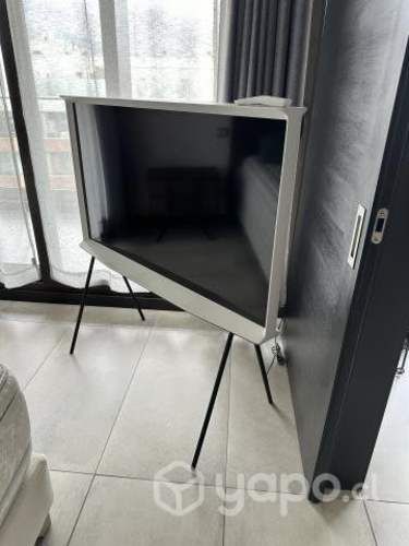 Televisor Samsung The Serif 49"