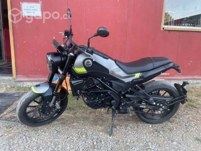 Benelli leoncino 250