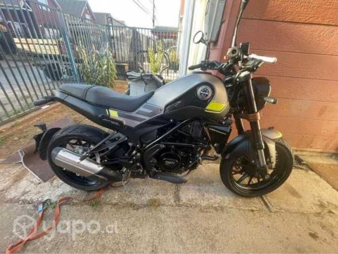 Benelli leoncino 250