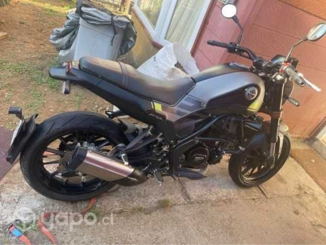 Benelli leoncino 250