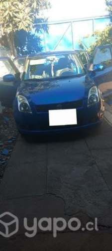 Suzuki swift azul