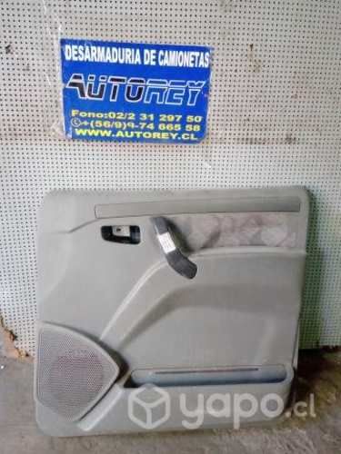 Tapiz puerta delantero derecho mahindra