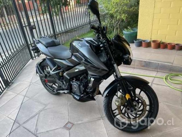 Se vende Moto Pulsar 200ns fi abs