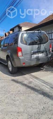 Nissan Pathfinder LE 2.5 Turbo Diésel 2008
