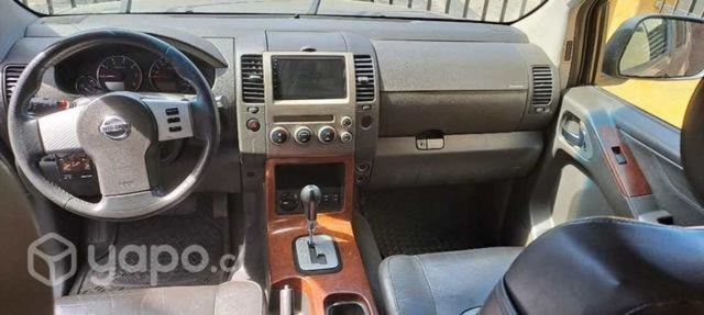 Nissan Pathfinder LE 2.5 Turbo Diésel 2008