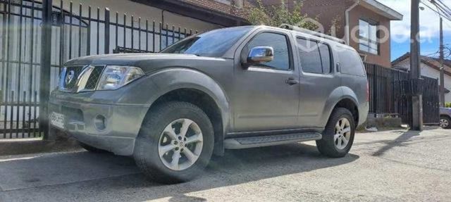 Nissan Pathfinder LE 2.5 Turbo Diésel 2008