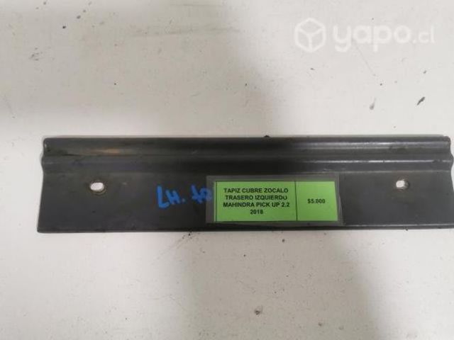 Tapiz Cubre Zocalo Tras Izq Mahindra Pick Up 2018