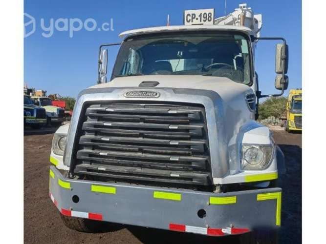 International modelo 7600 año 2018