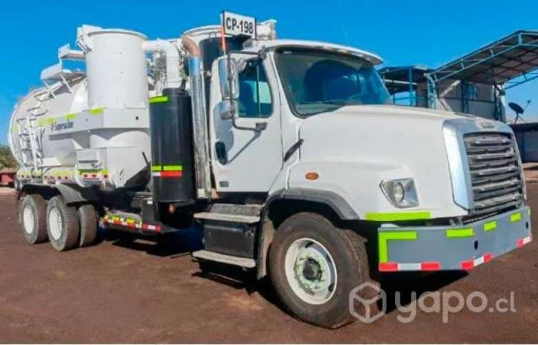 International modelo 7600 año 2018